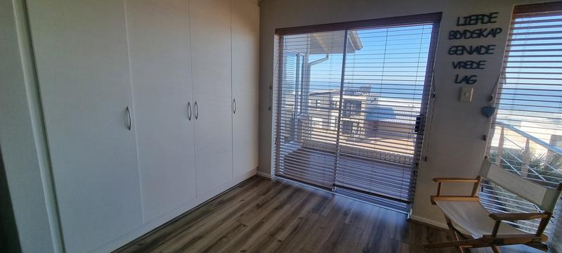 3 Bedroom Property for Sale in Pienaarstrand Western Cape
